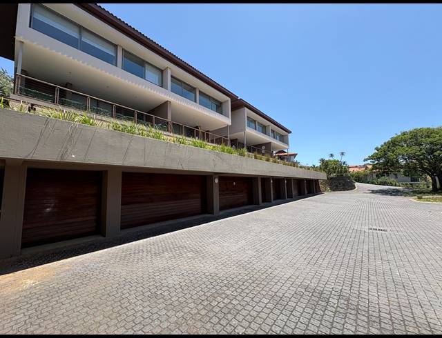 3 BEDROOM CLUSTER FOR SALE IN ZIMBALI ESTATE